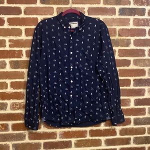 Express Classic soft wash navy button down axe wood chop pattern shirt large